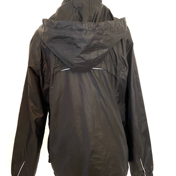 New Balance Black Wind Breaker Hoodie - Picture 3 of 9